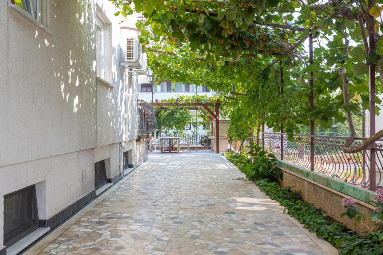 Cukerina Apartment With Whirpool & Sauna โปเรช ภายนอก รูปภาพ